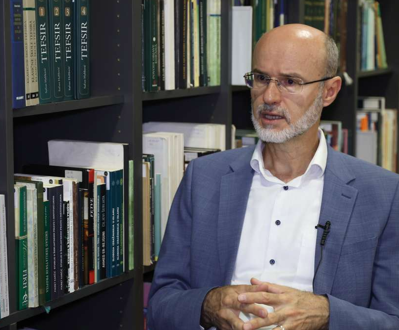 Alibašić: Konferencija u Sarajevu želi nadmašiti podjele između Istoka i Zapada