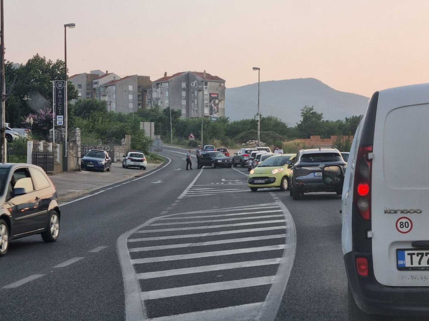 Mostar Nova Saobra Ajna Nesre A Na Opasnom Izlazu Iz Grada