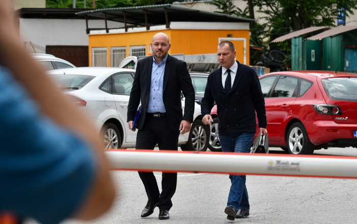 kako znati svoj sastanak kretenizlazi s 35-godišnjim muškarcem