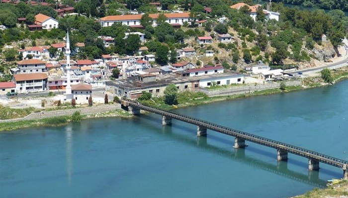 Albanija: Za kršenje karantene do osam godina zatvora