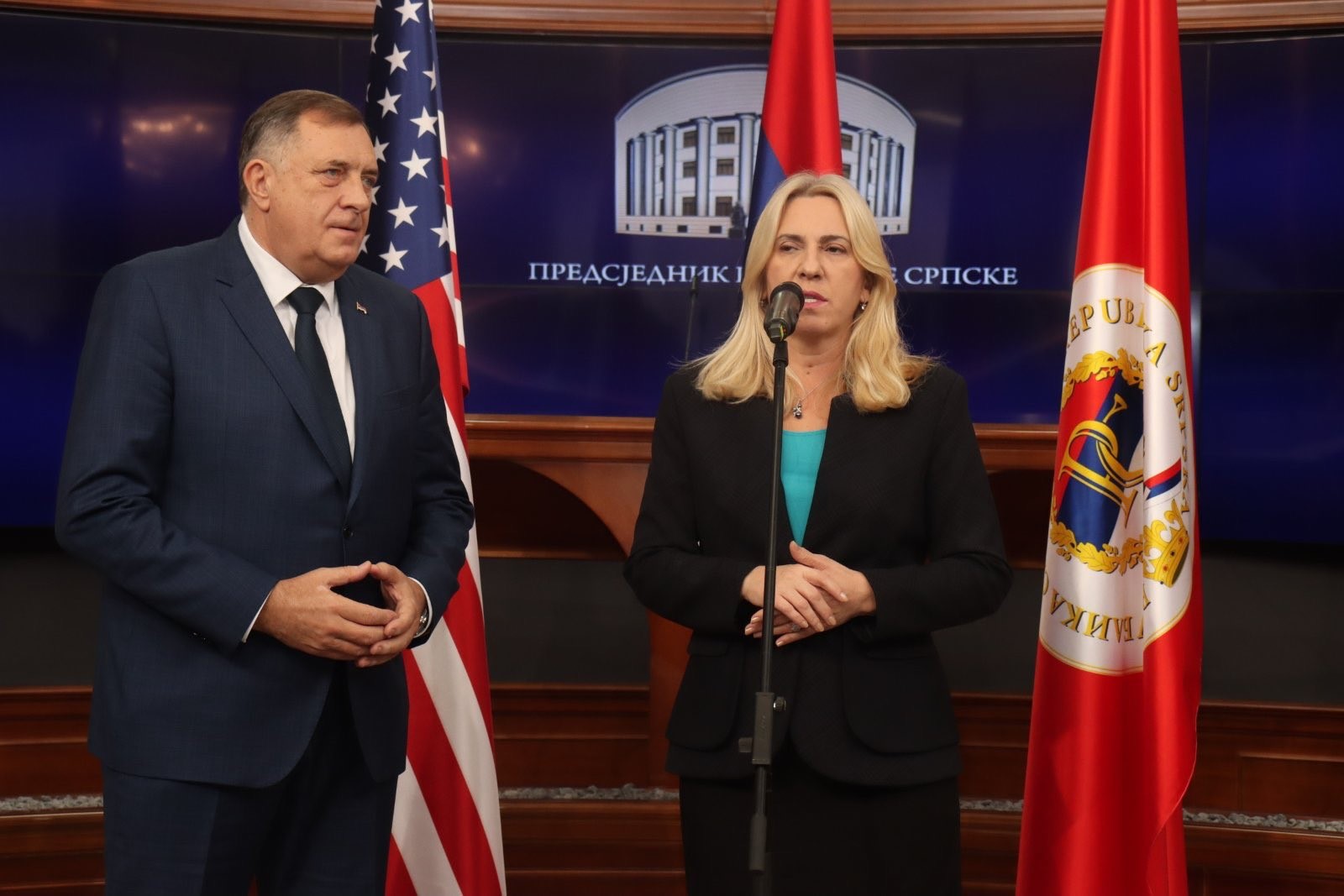 Američka zastava u Palači RS, Dodik prozvao Ambasadu SAD u BiH