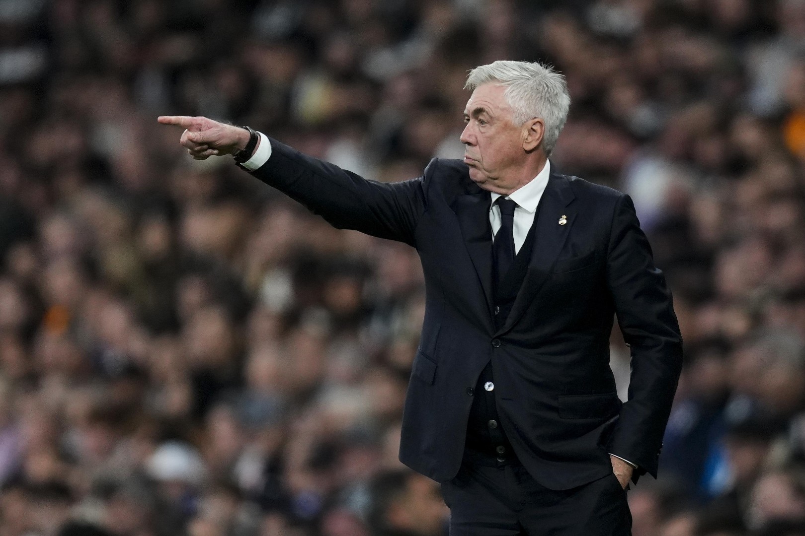 Ancelotti poslao poruku igračima: Ili trčiš ili činiš razliku