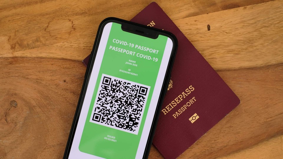 Austrija želi uvesti 'zelene' putovnice za covid