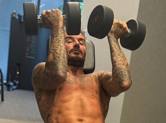 Beckham 'zapalio' Instagram slikom iz teretane, uputio i šaljivu poruku supruzi