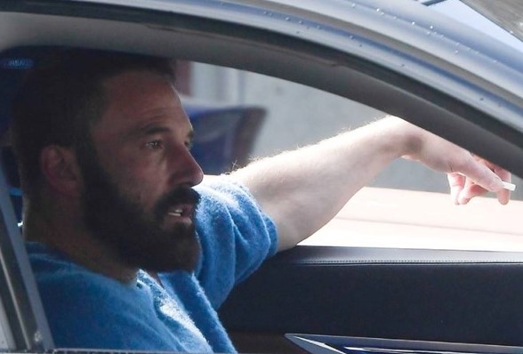 Ben Affleck zabrinuo fanove izgledom: Pati li zbog razvoda od JLo?