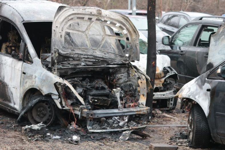 Beograd: Na dočeku Pravoslavne nove godine izgorjelo šest automobila