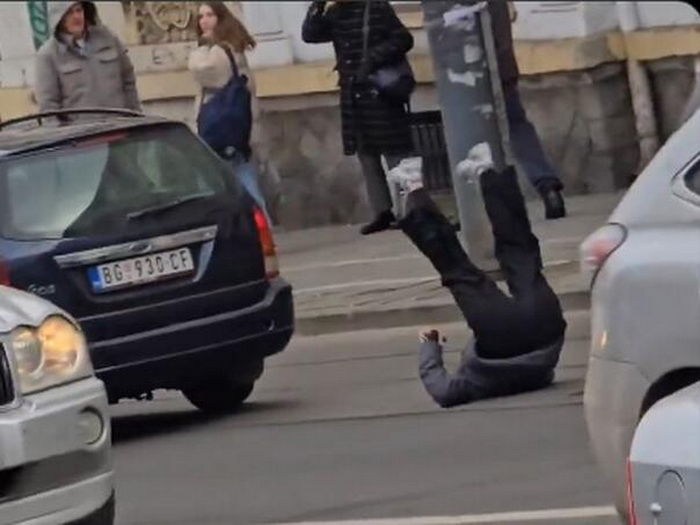 Beograd: Predložen pritvor vozaču koji je vozilom udario djevojku