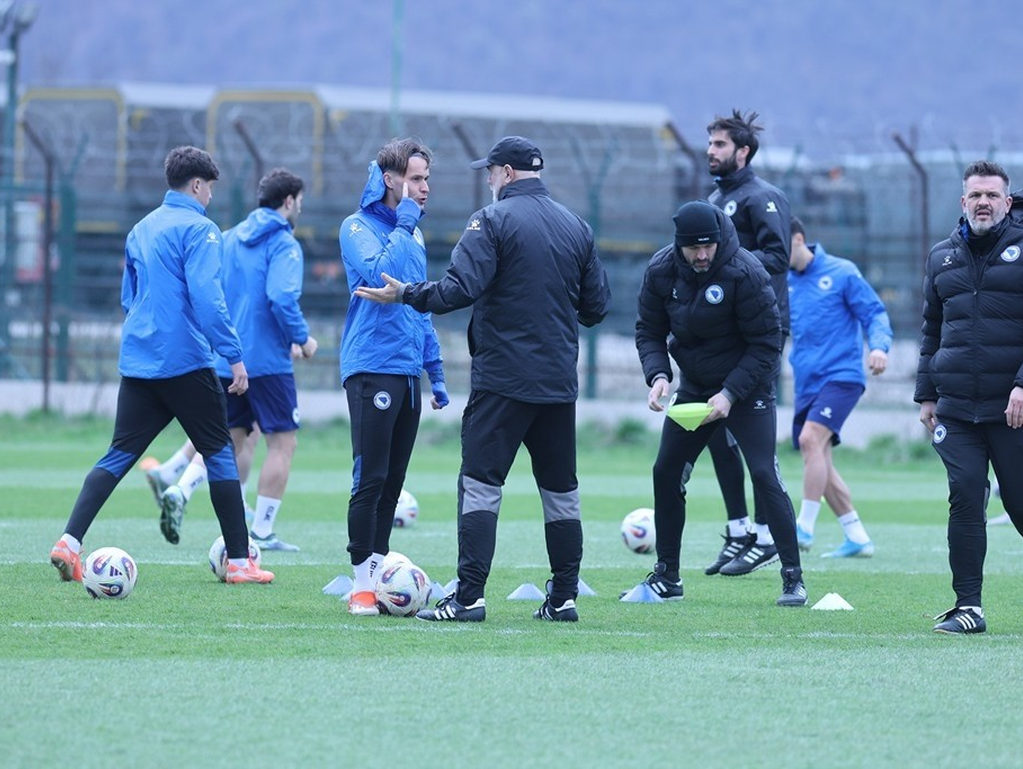 BiH odradila trening pred Kipar, Džeko nije trenirao