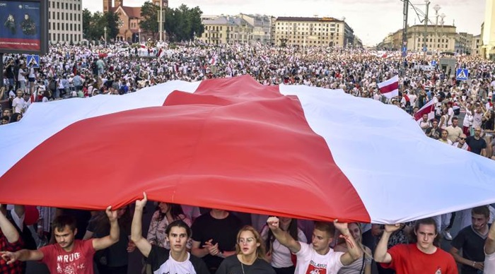 Bjelorusija između imperijalizma EU i okupacije Rusije