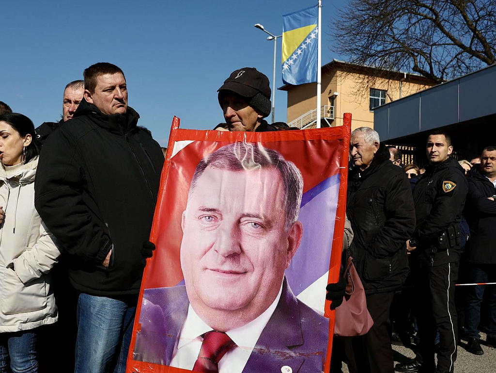 BN: Pritisci na zaposlene u javnom sektoru da moraju doći na miting?