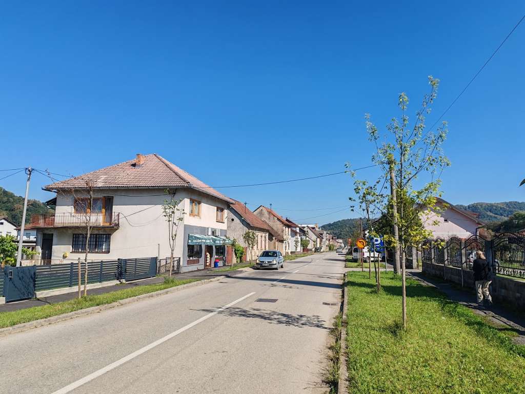 Bošnjaci u Bosanskoj Kostajnici bore se s odlaskom i starenjem