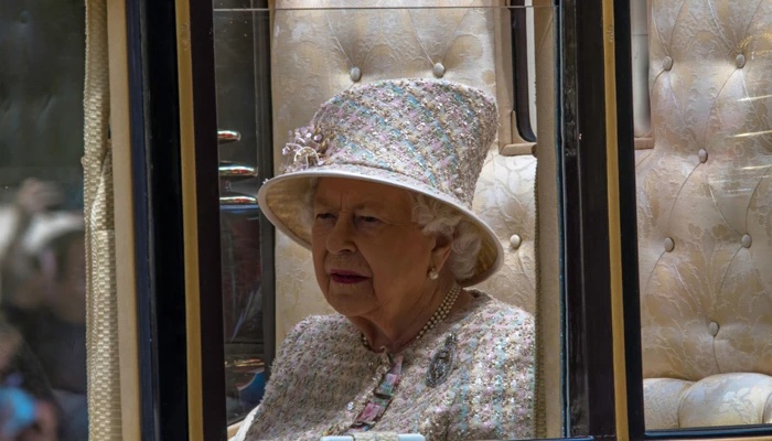 Britanskoj kraljici se pogoršalo zdravstveno stanje