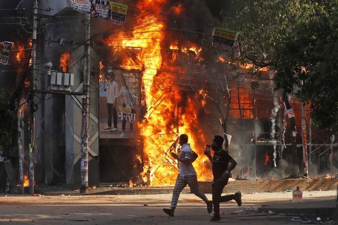 Broj mrtvih u protestima u Bangladešu porastao na najmanje 300