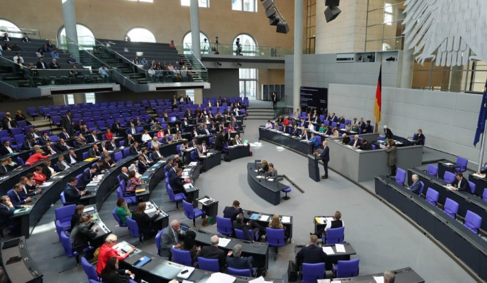 Bundestag danas o BiH: U Rezoluciji slanje vojnika, Dodik i Čović, sankcije