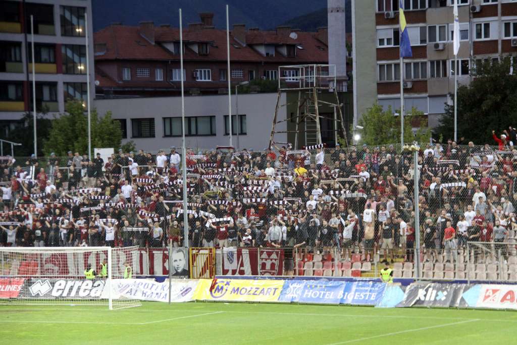 Četiri navijača Sarajeva zadobila lakše povrede u Zenici