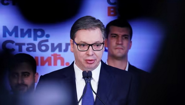 Danas: Vučić gasi SNS i formira 'Moju Srbiju'