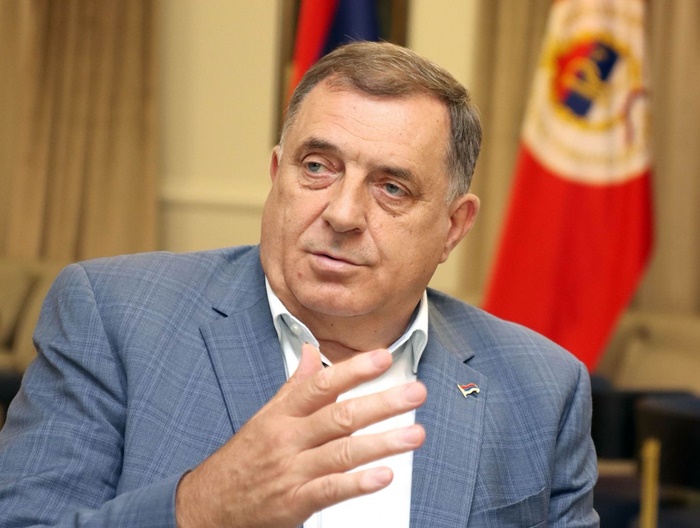 Dodik opet najavio da će uputiti sporazum o razdruživanju