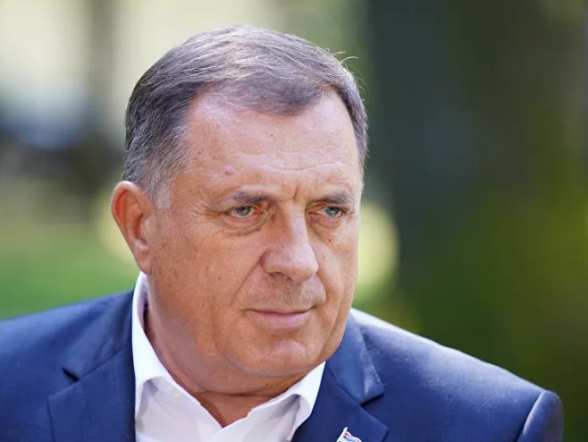 Dodik: Pokušaj da se non-paperom atakuje na RS