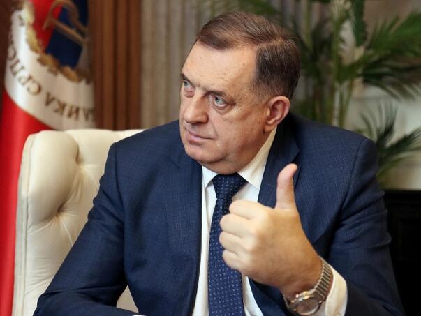 Dodik 'trabunja' na CIK: 'Kuglicu ohlade u frižideru, a drugu ostave...'