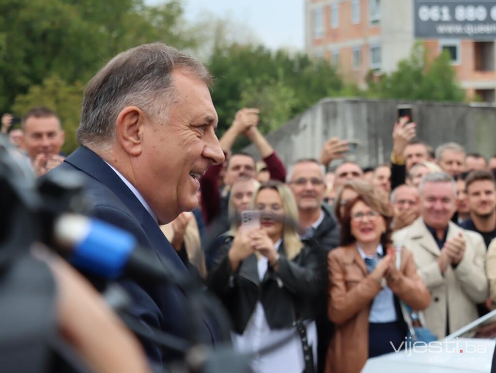 Dodik vrijeđao tužioce: Neću da prijetim, ali …