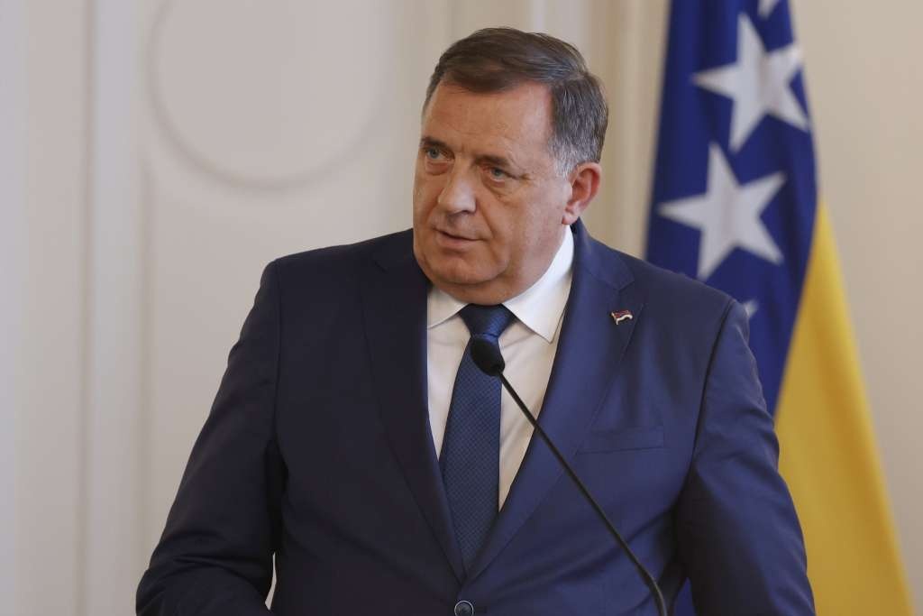 Dodik: Vrijeme je da kažu ko je vlast u BiH, mi ili Schmidt