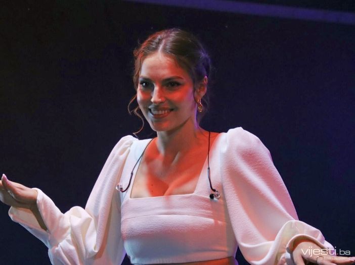 Džejla otkrila zašto ne pjeva jednu pjesmu Jelene Karleuše