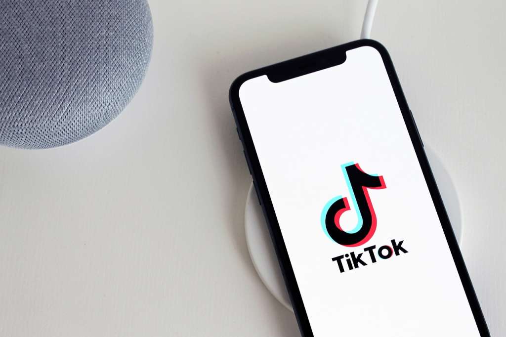 EU istražuje TikTok zbog navodnog uplitanja Rusije u predsjedničke izbore u Rumuniji