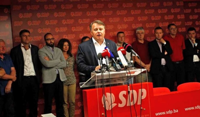 Firma za iznajmljivanje dizalica iz Širokog Brijega 'savjetovala' SDP