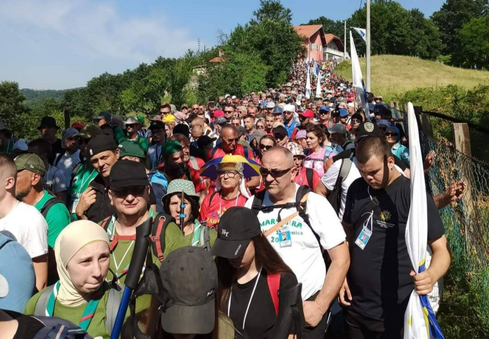 Foto / Mladi ljudi na 'Maršu mira': Ne smijemo zaboraviti