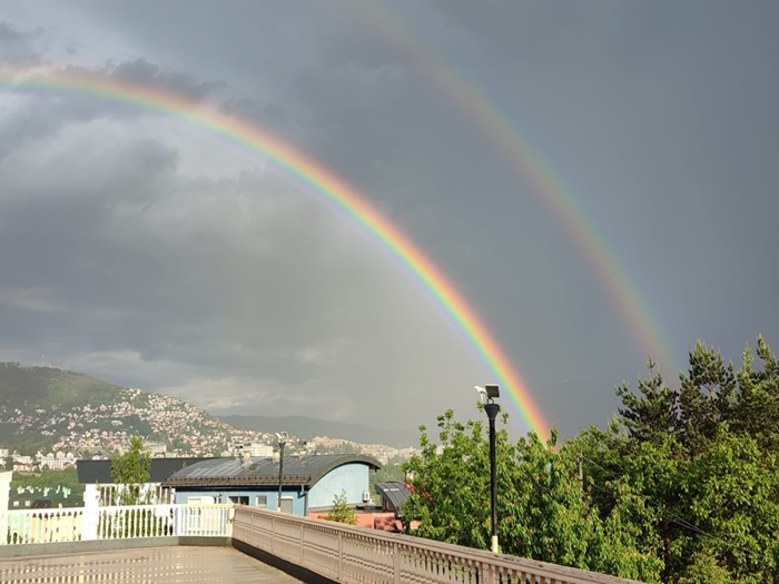 Foto/Video: Dvostruka duga iznad Sarajeva