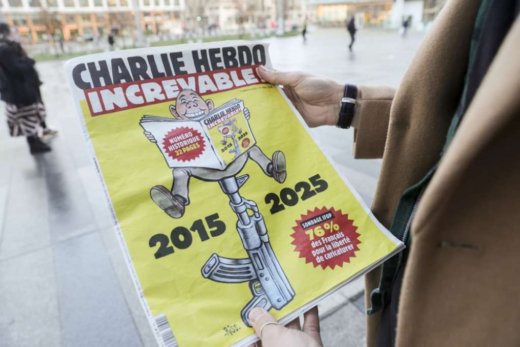 Francuska obilježava deset godina od napada na ured satiričnog časopisa Charlie Hebdo