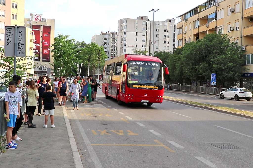 Gradska kružna linija panoramskim autobusom u Mostaru besplatna za građane