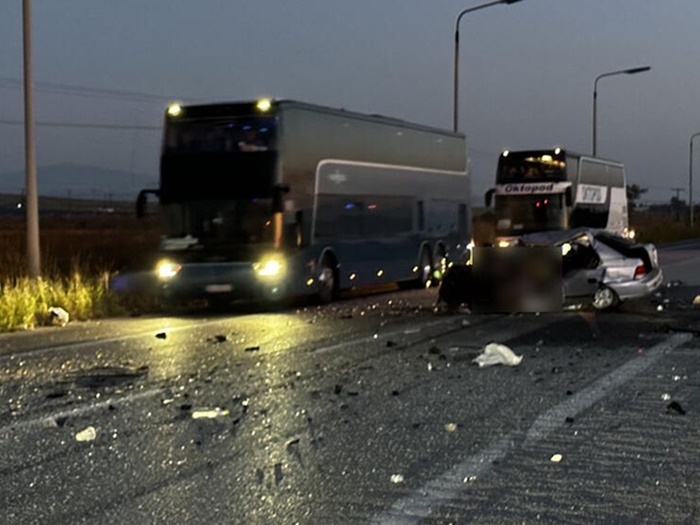 Grčka: Najmanje četvero mrtvih u sudaru dva automobila i autobusa