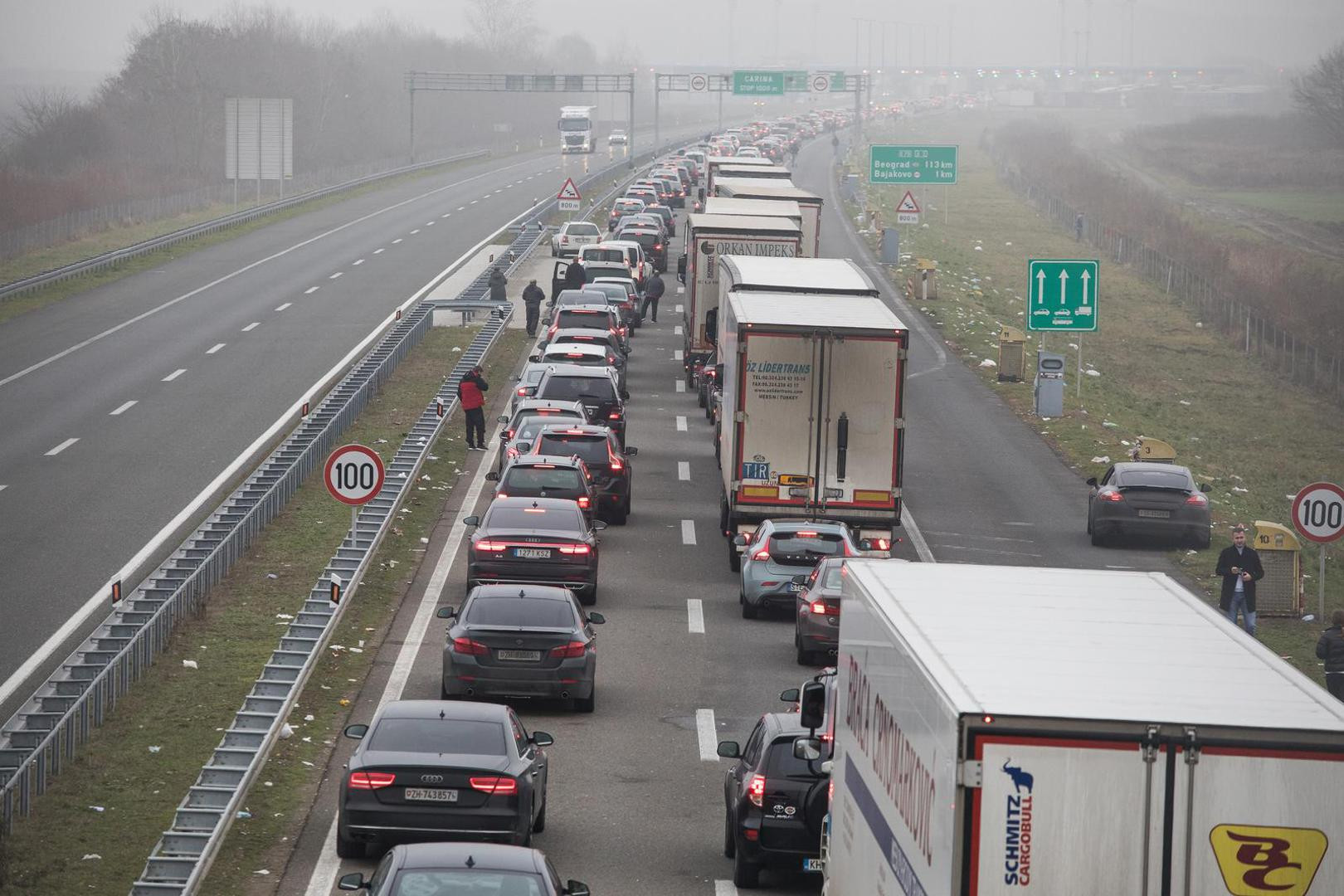 Gužve na Bajakovu nemaju veze s ulaskom Hrvatske u šengenski prostor