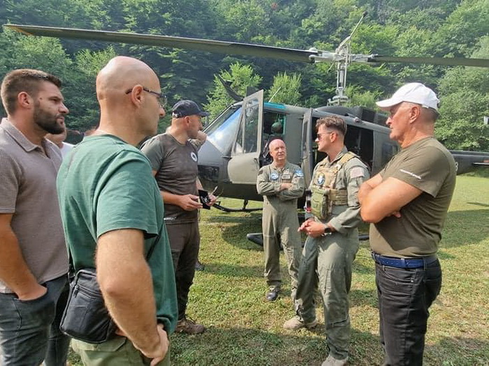 Helez najavio odlikovanje posade OS BiH koja je učestvovala u gašenju požara