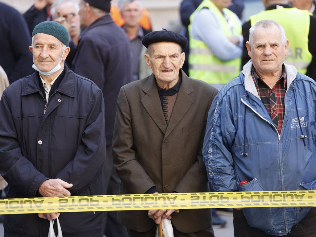 Hoće li penzioneri u FBiH dobijati penziju ako rade na povremenim poslovima