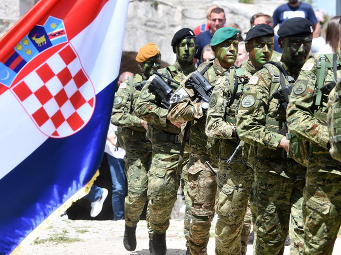 Hrvatska: Od januara ponovo se uvodi služenje vojnog roka