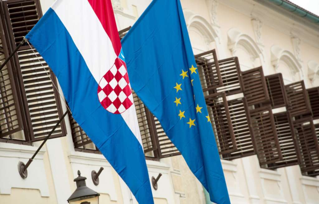 Hrvatska slavi 10 godina u EU - susjedne zemlje ostaju u čekaonici