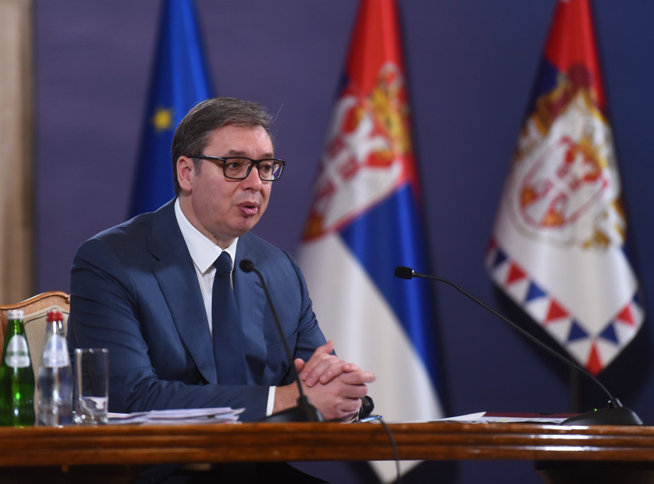 Informer piše: Vučić bi mogao da podnese ostavku