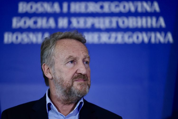 Izetbegović: Dodika niko nije zvao, jedino smo dogovorili ANP i NATO put