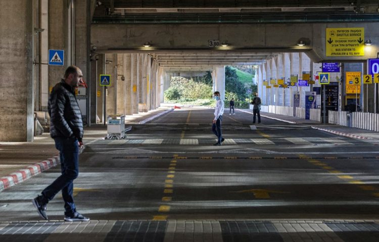 Izrael ublažio mjere, cijepljeno gotovo pola stanovništva