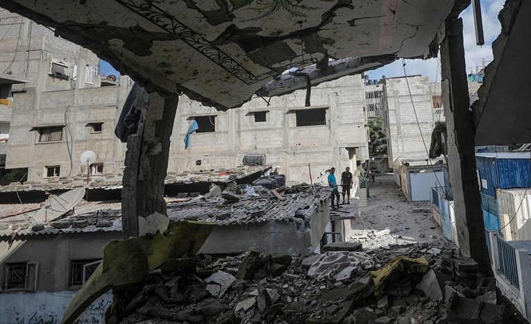 Izraelci ubili 16 ljudi u školi u Gazi, ciljali militante
