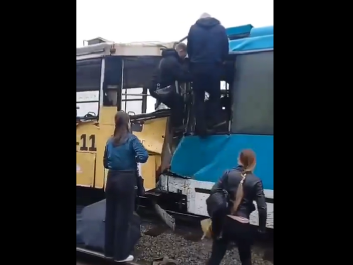 Јedna osoba poginula, 101 povrijeđena u sudaru dva tramvaja u gradu Kemerovu