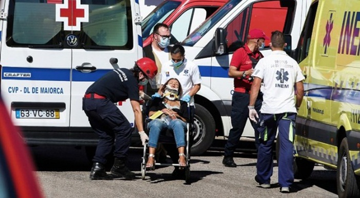 Jedna osoba poginula, a 35 povrijeđeno u željezničkoj nesreći u Portugalu