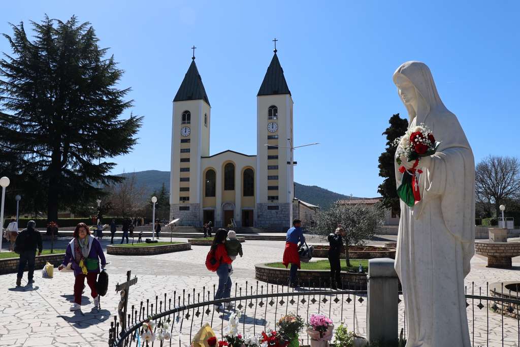 Katolici slave blagdan Velike Gospe ili Uznesenja Blažene Djevice Marije