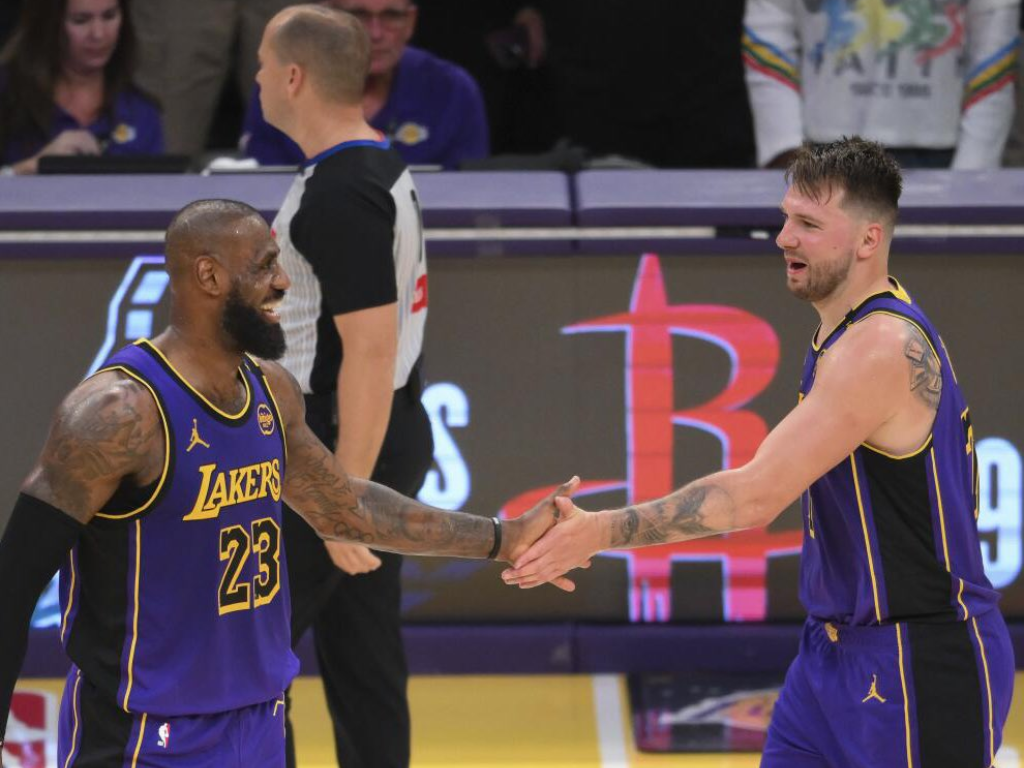 LeBron i Lakersi slavili u Bitci za LA, Clippersi u padu forme