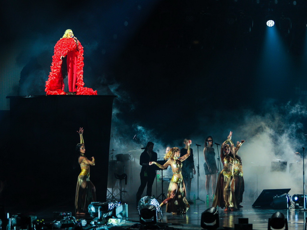 Lepa Brena ponovo priredila show za pamćenje u punoj Areni u Zagrebu