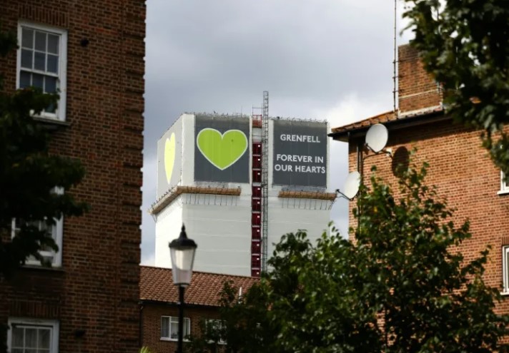 Londonski Grenfell Tower bit će srušen, više od sedam godina nakon požara