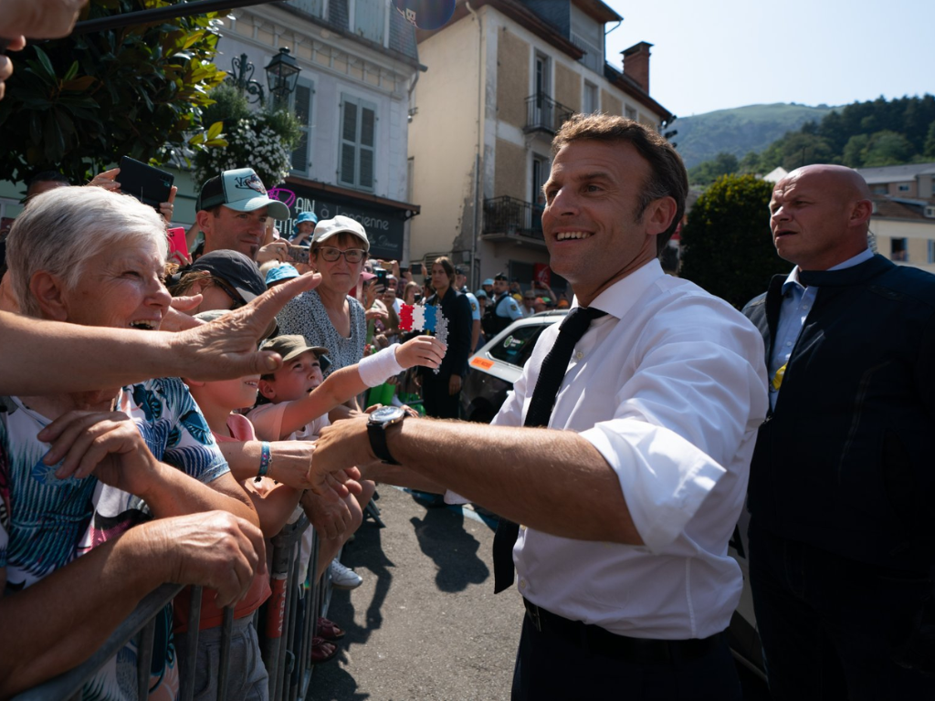 Macron najavio obraćanje naciji: U ovom trenutku velike nesigurnosti...