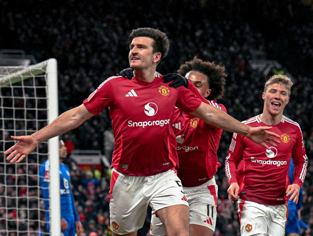 Maguire heroj Manchester Uniteda, iz ofsajda zabio za prolaz u 90+3